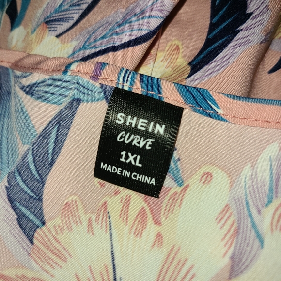 SHEIN NWOT Floral Print Cami Romper - Picture 3 of 5